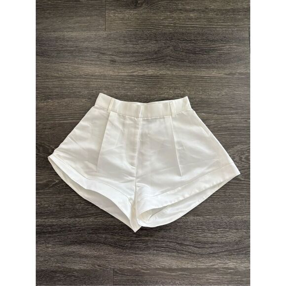 NWT Miscreants x Revolve Ivory Satin Shorts Size UK 8 US 4 - Picture 1 of 8